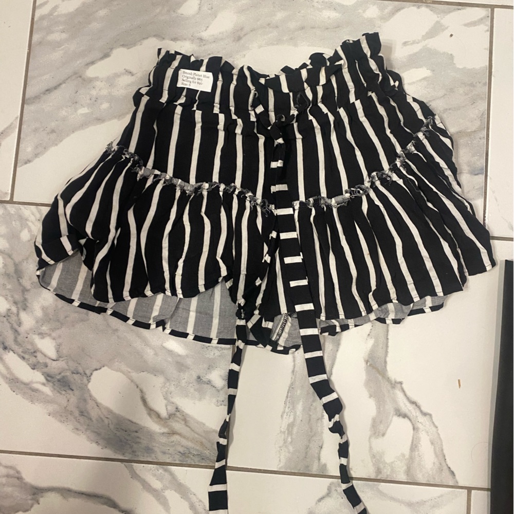 Planet Blue Striped Flowy shorts